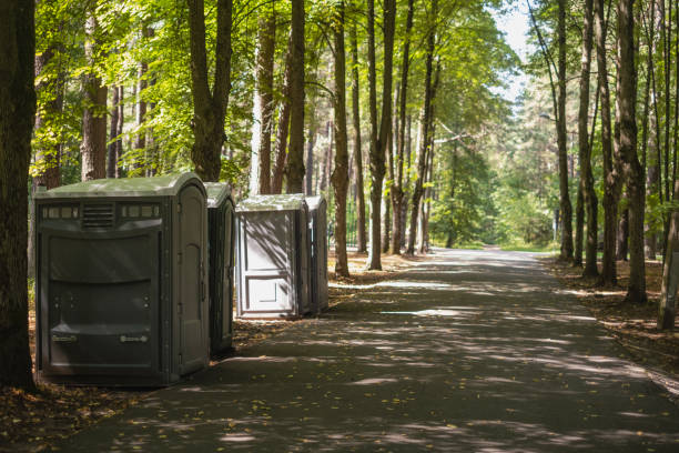 Best Portable restroom trailer rental  in Seminole, FL